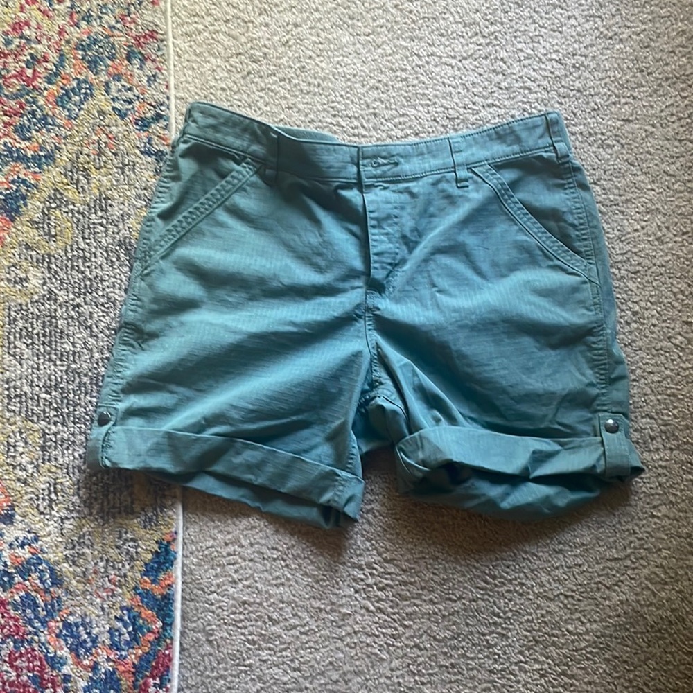 Carhartt shorts!